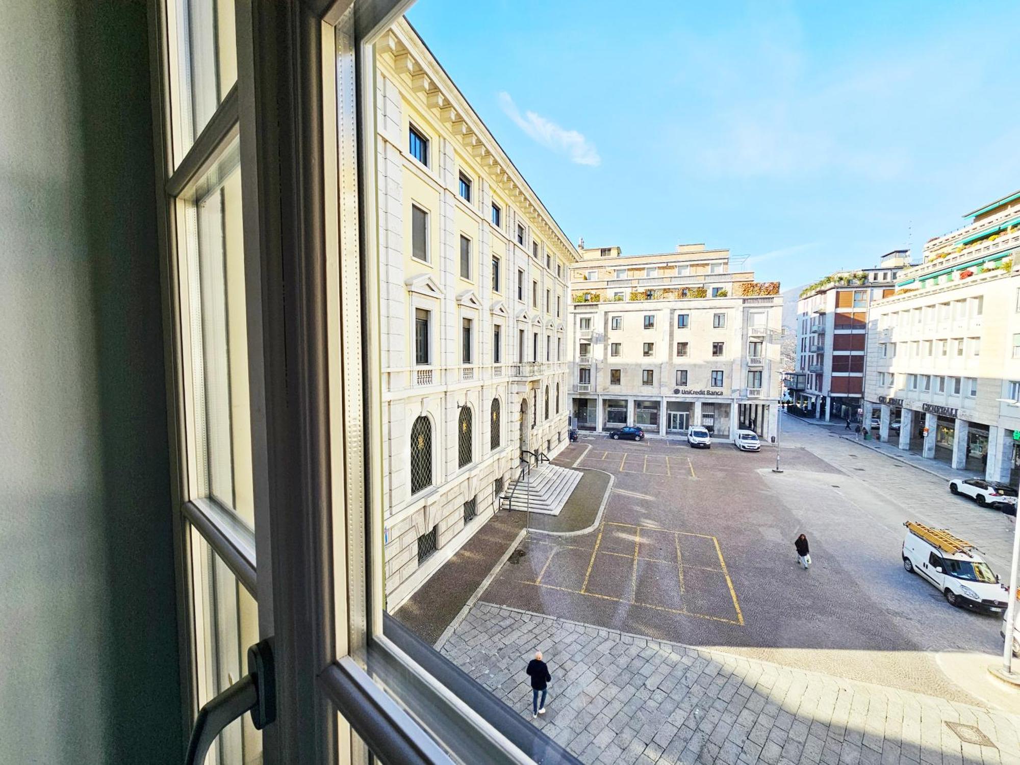 Plaza Deluxe Modern Center House - View Como Lake - Top Privacy 외부 사진